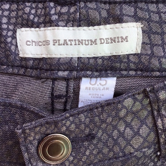 Chico’s Platinum Denim Snake Slim-Leg Jeans NEW - Picture 5 of 5